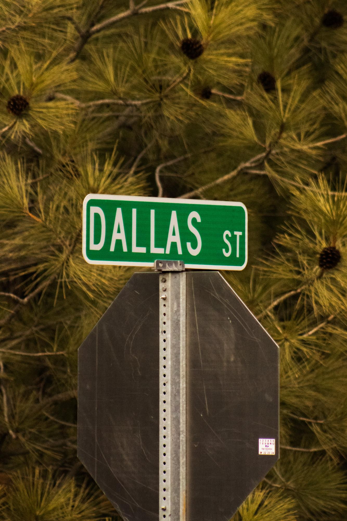 Dallas St.